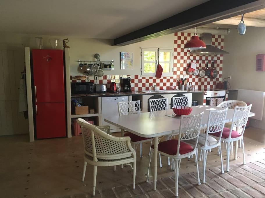 Gite Des Amis Domaine De Mas Caron Caromb Luaran gambar